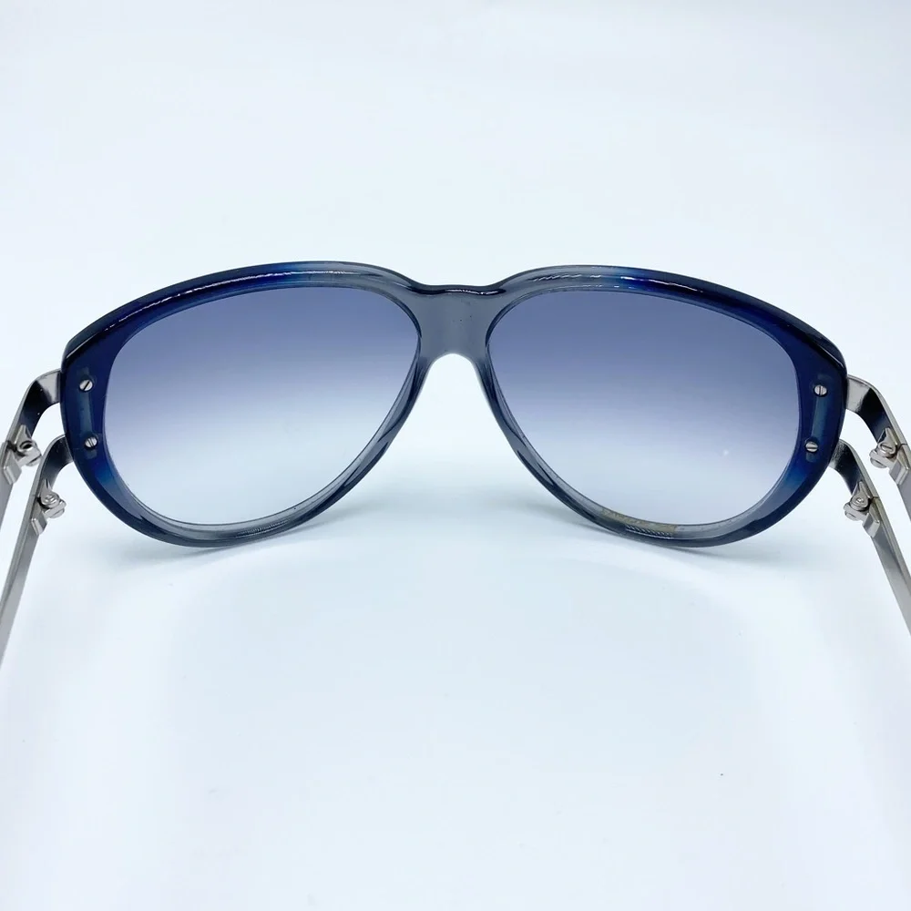 Chloe 🕶️ Blue Gray Gradient Ombre Oversized Sunglasses w/ Silver Hardware